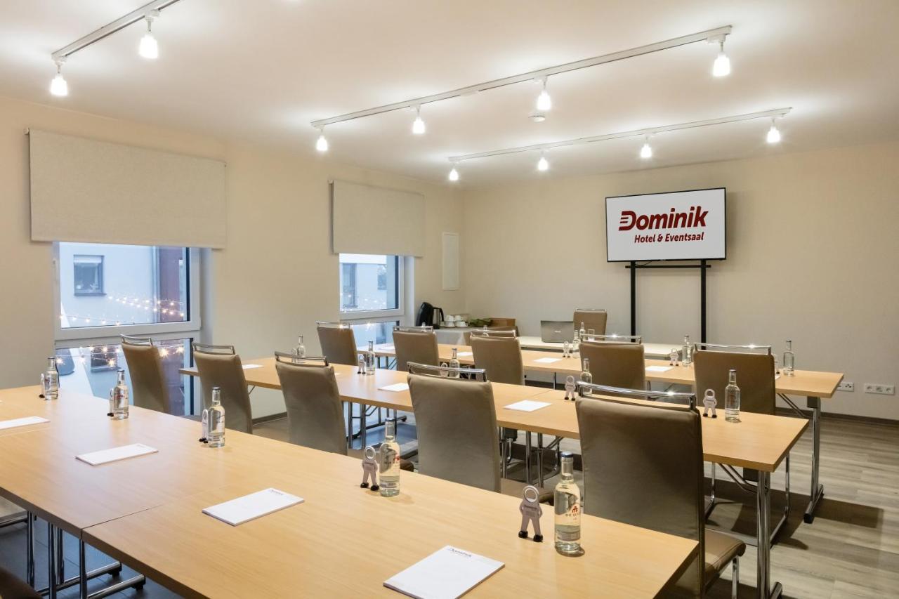 פאדרבורן Dominik Hotel & Eventsaal מראה חיצוני תמונה